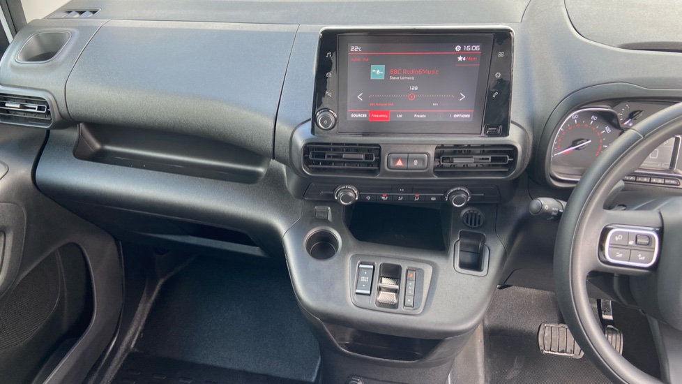 Citroen Berlingo Xl Diesel 1.5 BlueHDi 950Kg Enterprise Ed 130ps EAT8 [S/S] - Image 16
