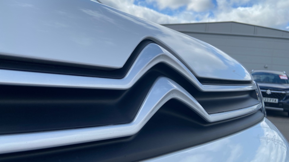 Citroen Berlingo Xl Diesel 1.5 BlueHDi 950Kg Enterprise Ed 130ps EAT8 [S/S] - Image 22