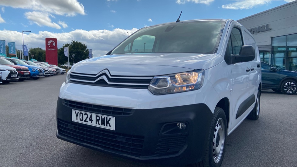 Citroen Berlingo Xl Diesel 1.5 BlueHDi 950Kg Enterprise Ed 130ps EAT8 [S/S] - Image 25
