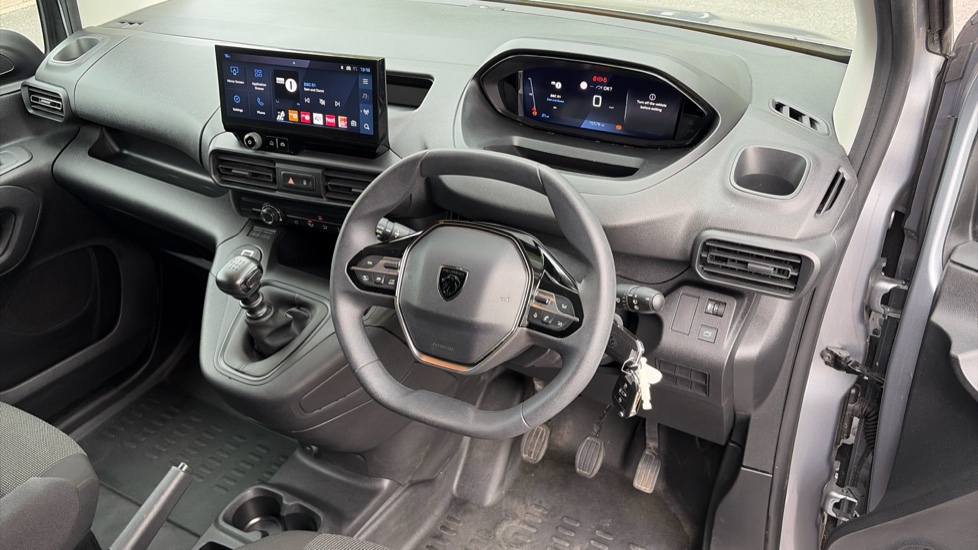 Peugeot Partner Standard Diesel 1.5 BlueHDi 100 Professional Van - Image 16