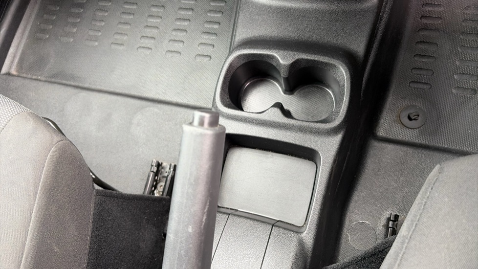 Peugeot Partner Standard Diesel 1.5 BlueHDi 100 Professional Van - Image 26