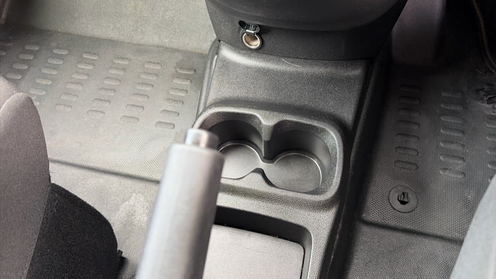 Peugeot Partner Standard Diesel 1.5 BlueHDi 100 Professional Van - Image 38