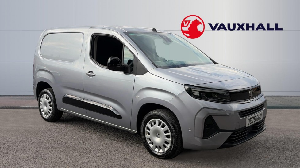 Vauxhall Combo Cargo Combo Diesel 1.5 Turbo D 100ps Pro H1 Van - Image 1