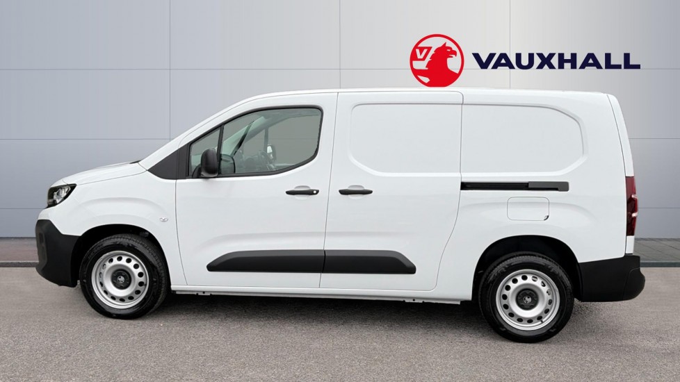 Vauxhall Combo Cargo Combo Xl Diesel 1.5 Turbo D 130ps Prime Plus H1 Van Auto - Image 4