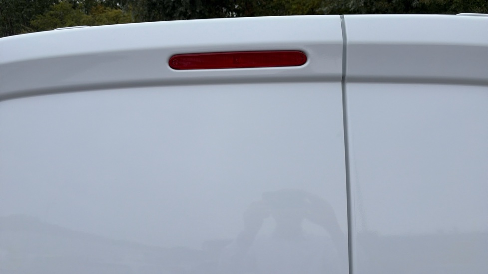 Vauxhall Combo Cargo Combo Xl Diesel 1.5 Turbo D 130ps Prime Plus H1 Van Auto - Image 38