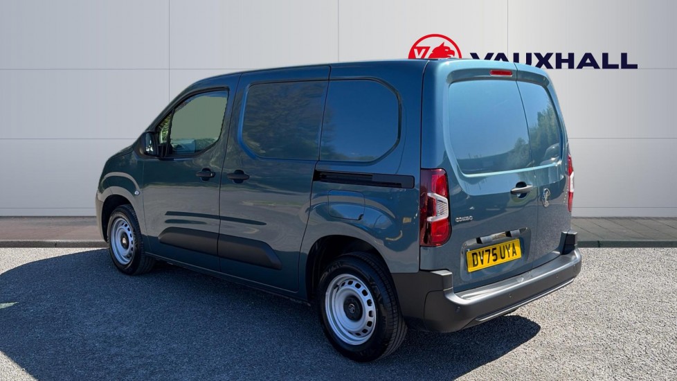 Vauxhall Combo Cargo Combo Diesel 1.5 Turbo D 100ps Prime Plus H1 Van - Image 2