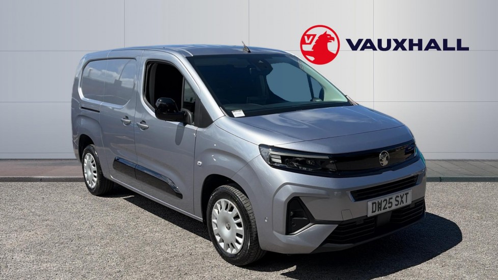 Vauxhall Combo Cargo Combo Xl Diesel 1.5 Turbo D 100ps Pro H1 Van - Image 1