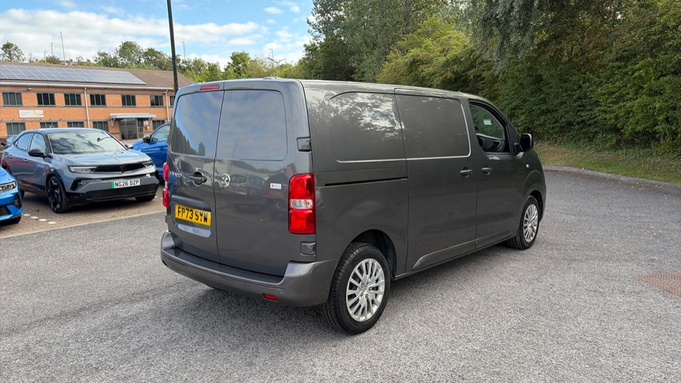 Vauxhall Vivaro L1 Diesel 3100 2.0d 145PS Pro H1 Van - Image 10