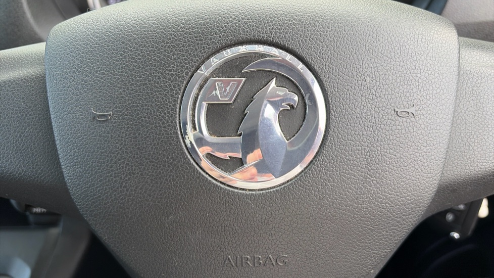 Vauxhall Vivaro L1 Diesel 3100 2.0d 145PS Pro H1 Van - Image 31