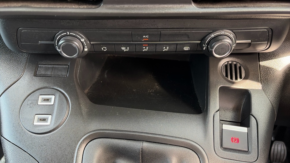 Toyota Proace City L1 Diesel 1.5D 100 Active Van - Image 21