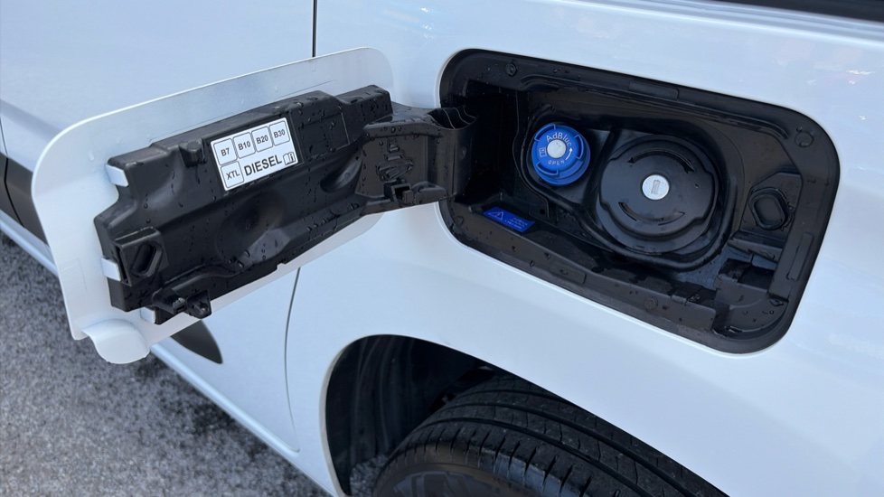 Toyota Proace City L1 Diesel 1.5D 100 Active Van - Image 27