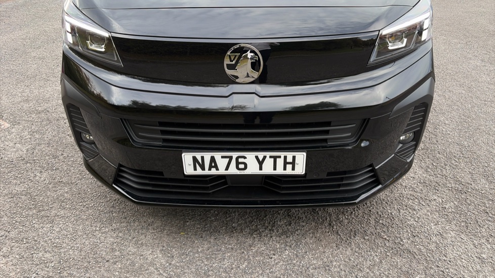 Vauxhall Vivaro L1 Diesel 1.5 Turbo D 120 Pro H1 Van - Image 25