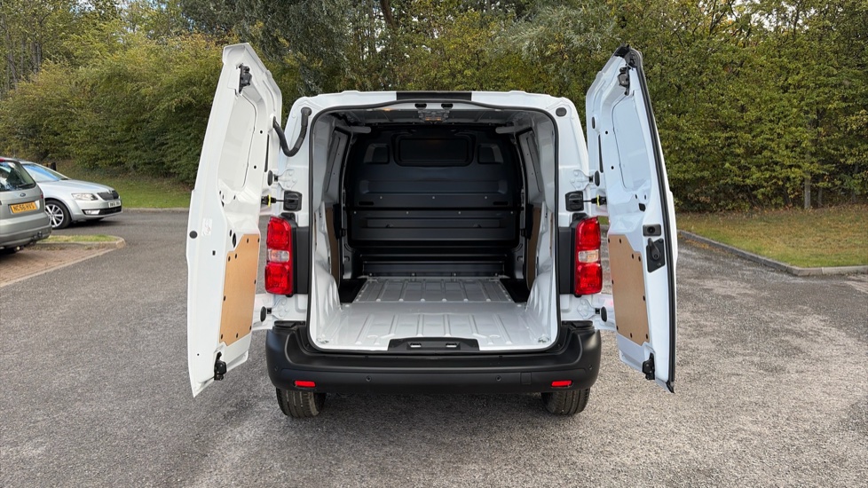 Vauxhall Vivaro L2 Diesel 2.0 Turbo D 145 Prime H1 Van - Image 3