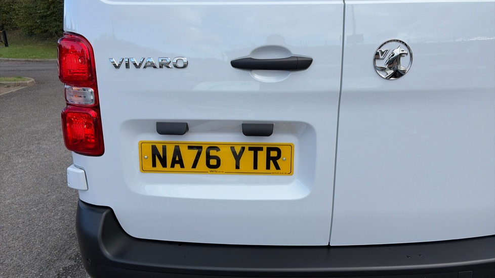 Vauxhall Vivaro L2 Diesel 2.0 Turbo D 145 Prime H1 Van - Image 29