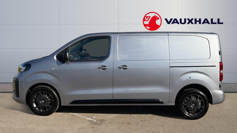 Vauxhall Vivaro L1 Diesel 1.5 Turbo D 120 Pro H1 Van - Image 4