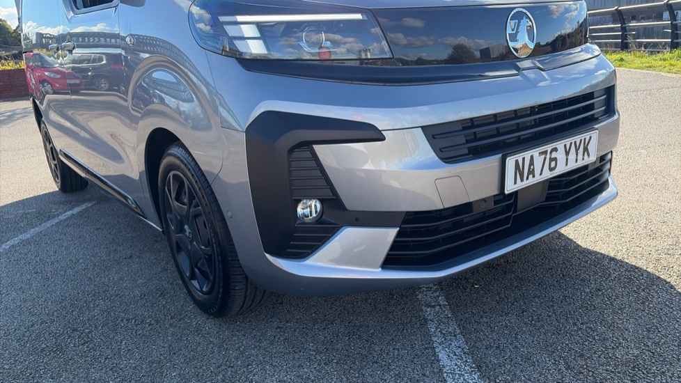Vauxhall Vivaro L1 Diesel 1.5 Turbo D 120 Pro H1 Van - Image 26