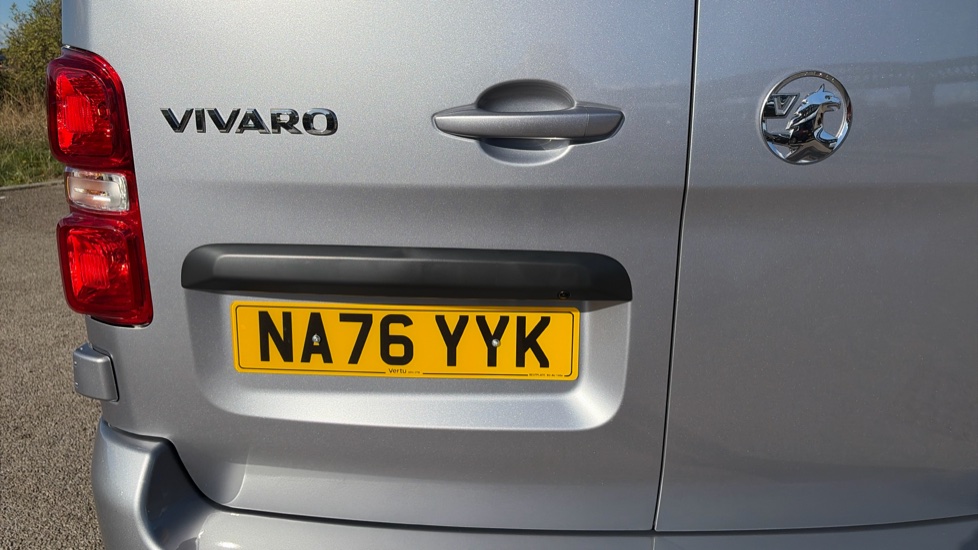 Vauxhall Vivaro L1 Diesel 1.5 Turbo D 120 Pro H1 Van - Image 30