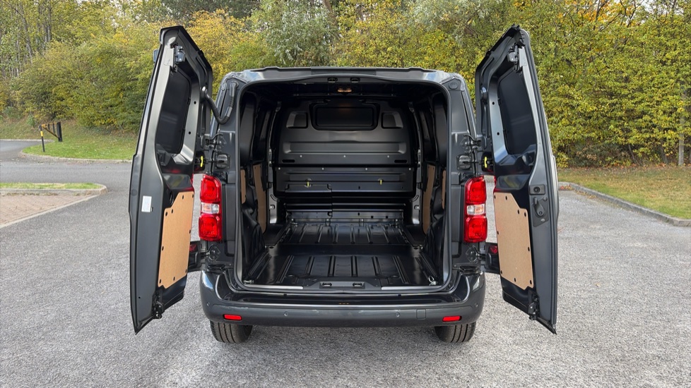 Vauxhall Vivaro L1 Diesel 1.5 Turbo D 120 Pro H1 Van - Image 3