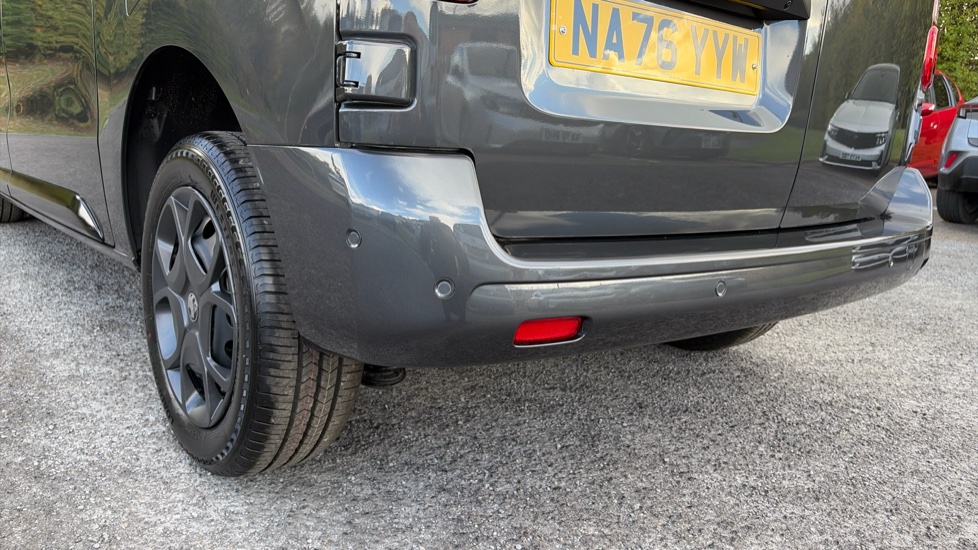 Vauxhall Vivaro L1 Diesel 1.5 Turbo D 120 Pro H1 Van - Image 26