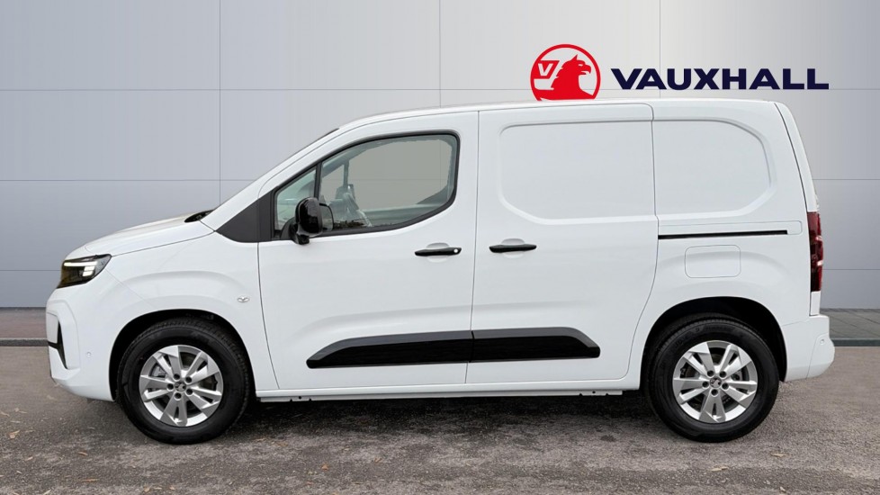 Vauxhall Combo Cargo Combo Electric 100kW Pro 52kWh H1 Van Auto - Image 4