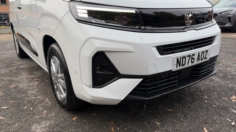 Vauxhall Combo Cargo Combo Electric 100kW Pro 52kWh H1 Van Auto - Image 24