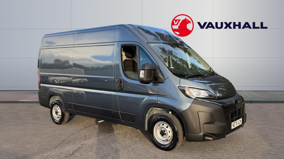 Peugeot Boxer 3500 L2 Diesel 2.2 BlueHDi 140 H2 Van Professional - Image 1