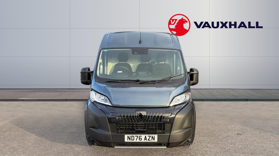 Peugeot Boxer 3500 L2 Diesel 2.2 BlueHDi 140 H2 Van Professional - Image 8