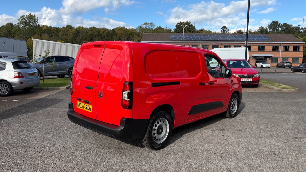 Vauxhall Combo Cargo Combo Xl Electric 100kW Prime Plus 52kWh H1 Van Auto - Image 10