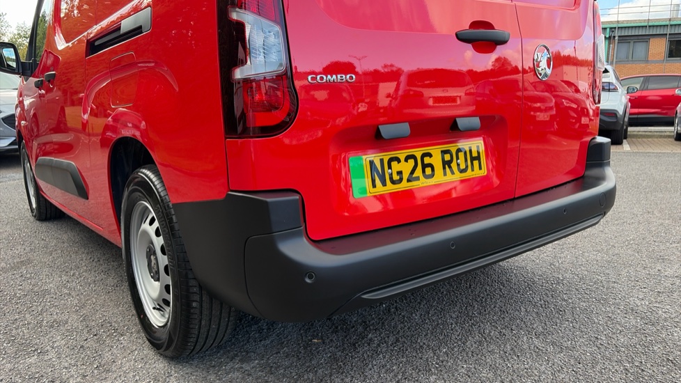 Vauxhall Combo Cargo Combo Xl Electric 100kW Prime Plus 52kWh H1 Van Auto - Image 38