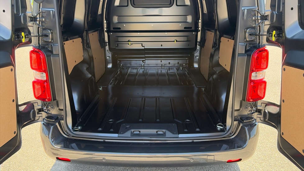 Vauxhall Vivaro L1 Diesel 1.5 Turbo D 120 Pro H1 Van - Image 12