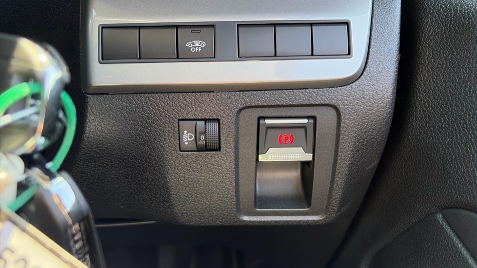 Vauxhall Vivaro L1 Diesel 1.5 Turbo D 120 Pro H1 Van - Image 27