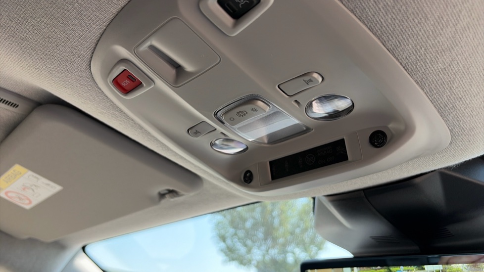 Vauxhall Vivaro L1 Diesel 1.5 Turbo D 120 Pro H1 Van - Image 31