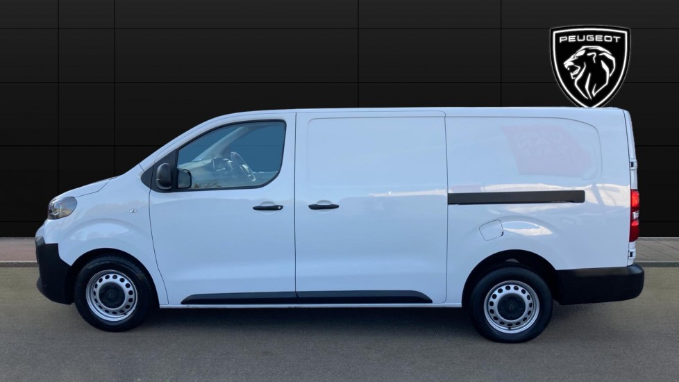 Peugeot Expert L2 Diesel 1.5 BlueHDi 120 Professional Van - Image 4