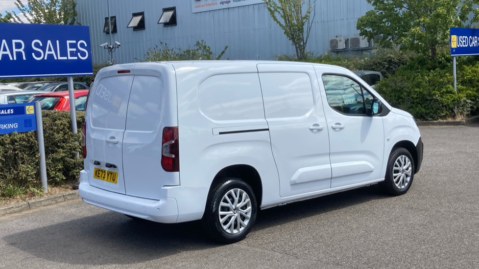 Citroen Berlingo Xl Diesel 1.5 BlueHDi 950Kg Driver Edition 130ps EAT8 [S/S] - Image 10