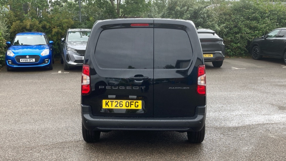 Peugeot Partner Standard Diesel 1.5 BlueHDi 100 Professional Plus Van - Image 11
