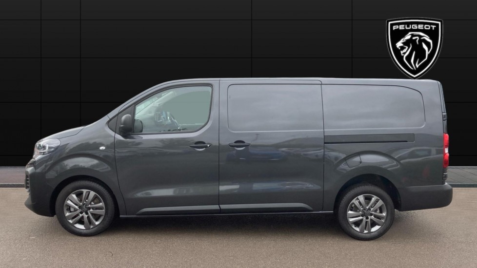 Peugeot Expert Xl Diesel 2.2 BlueHDi 150 Professional Van - Image 4