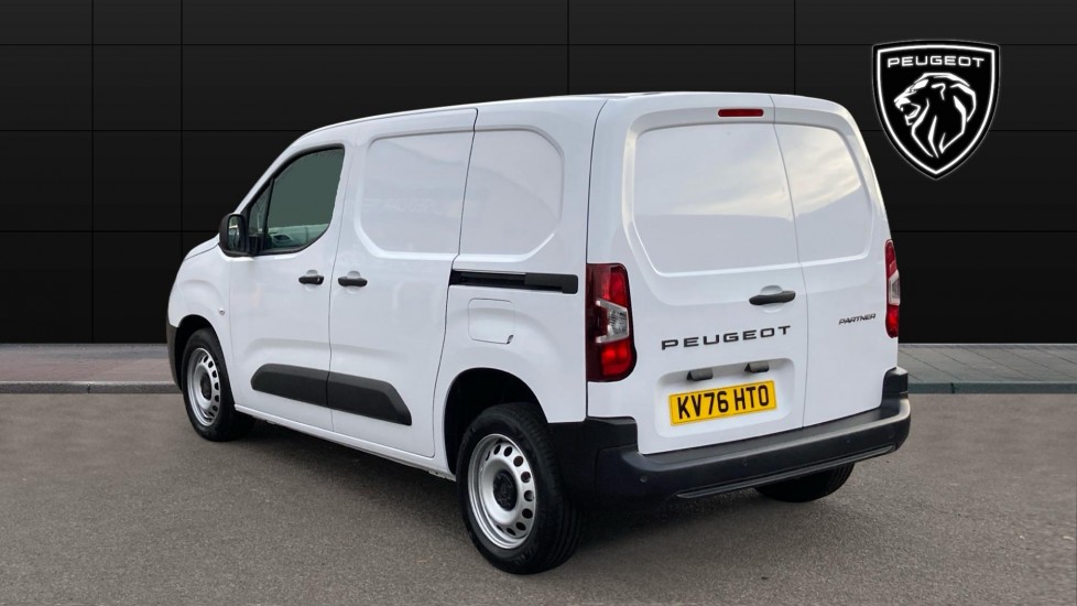Peugeot Partner Standard Diesel 1.5 BlueHDi 100 Professional Van - Image 2