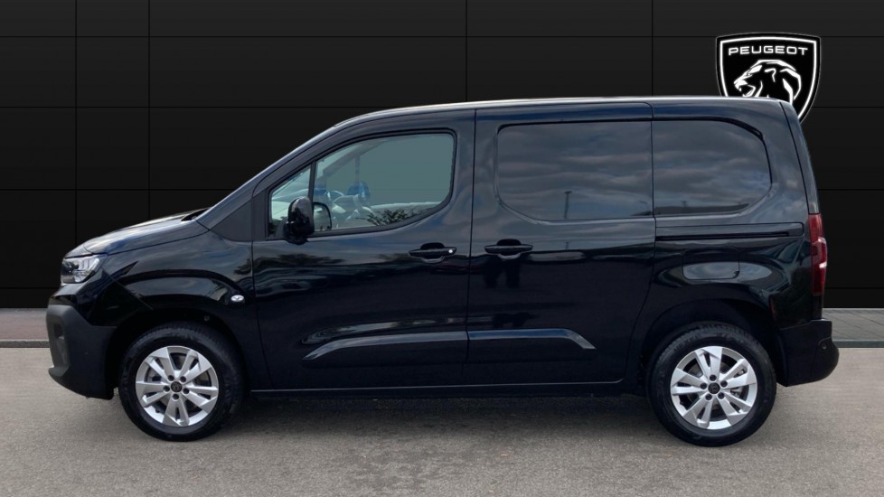 Peugeot Partner M Diesel 1.5 BlueHDi 130 Asphalt Van EAT8 - Image 4