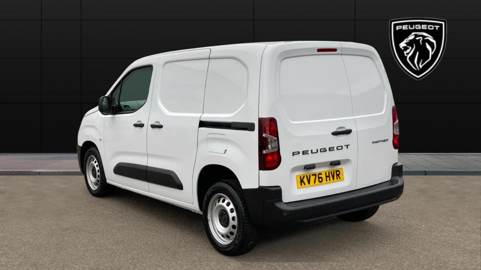 Peugeot Partner Standard Diesel 1.5 BlueHDi 100 Professional Van - Image 2