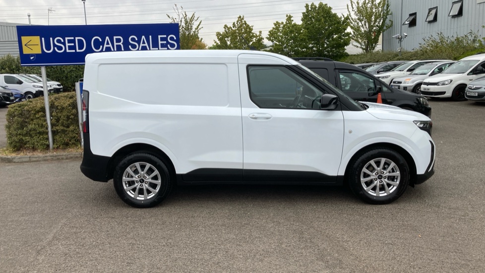 Ford Transit Courier Petrol 1.0 EcoBoost 125ps Limited Van Auto - Image 9