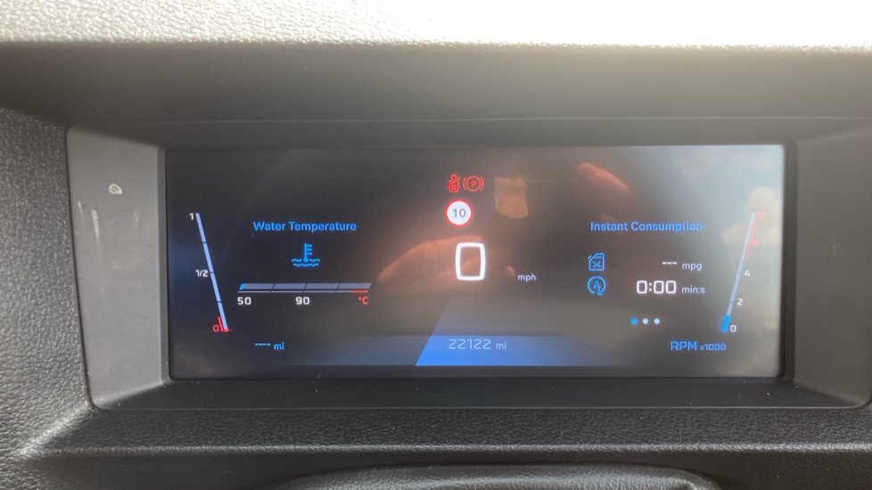 Peugeot Expert L1 Diesel 1.5 BlueHDi 120 Professional Van - Image 19