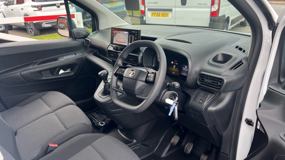 Vauxhall Combo Cargo Combo Xl Diesel 1.5 Turbo D 100ps Pro H1 Van - Image 6