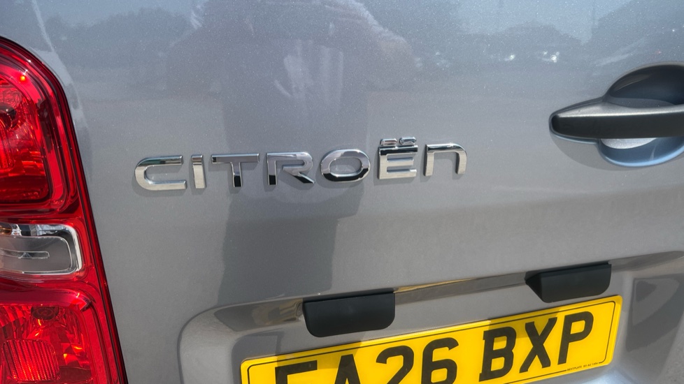 Citroen Dispatch Xl Diesel 1.5 D 120ps Van Enterprise - Image 40