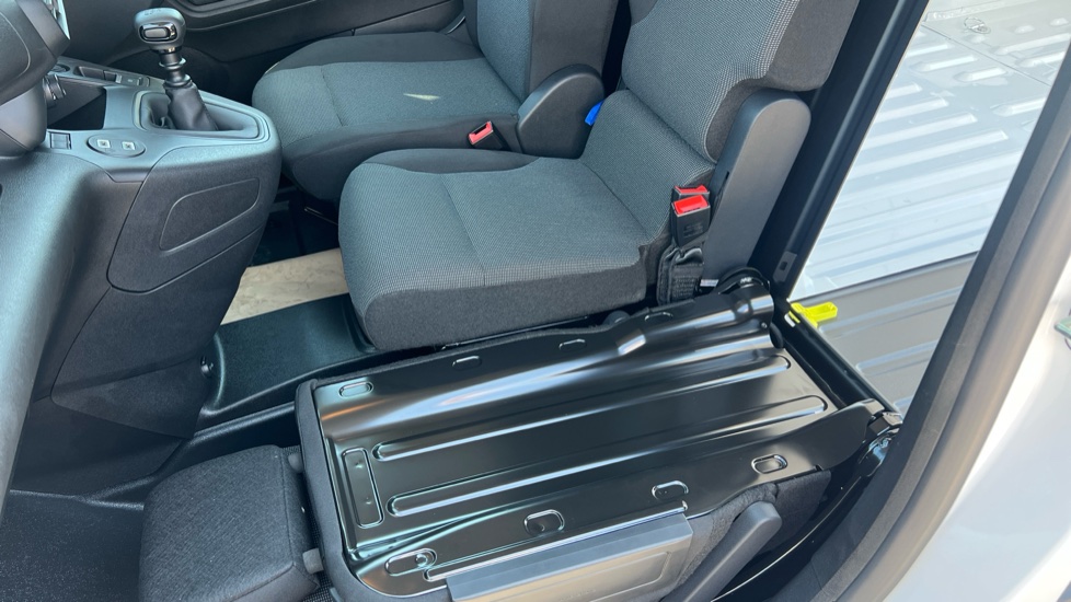 Citroen Berlingo Xl Diesel 1.5 D 100ps Van Enterprise Plus - Image 22
