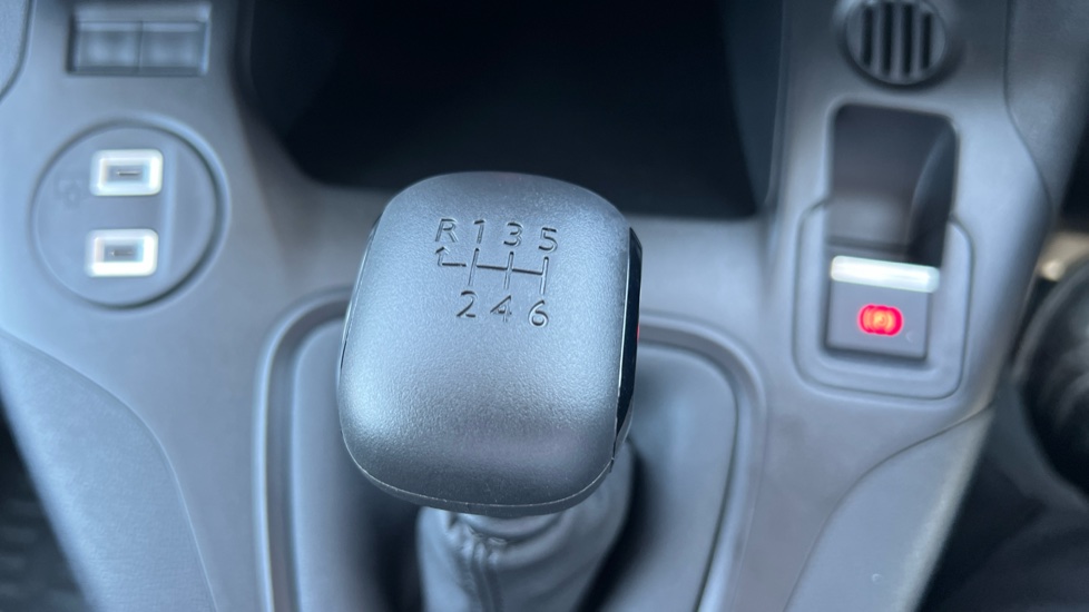Citroen Berlingo Xl Diesel 1.5 D 100ps Van Enterprise Plus - Image 34