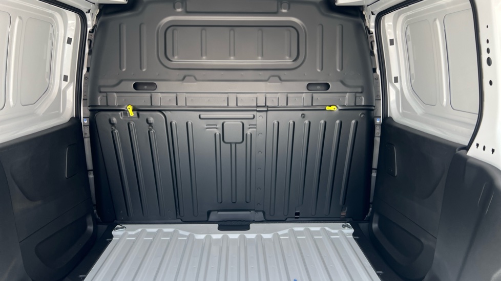 Citroen Berlingo Xl Diesel 1.5 BlueHDi 100ps Van Enterprise Plus - Image 18