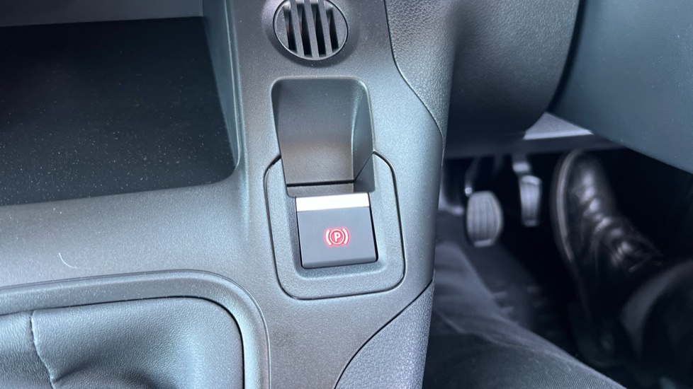 Citroen Berlingo Xl Diesel 1.5 BlueHDi 100ps Van Enterprise Plus - Image 33