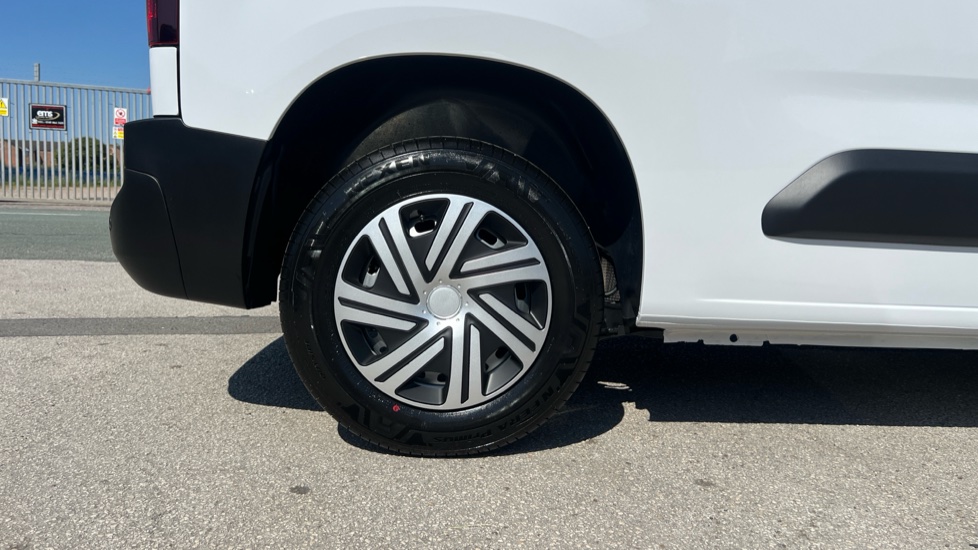 Citroen Berlingo M Diesel 1.5 D 100ps Van Enterprise Plus [650] - Image 17