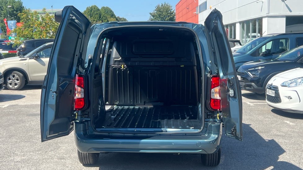 Citroen Berlingo Xl Diesel 1.5 D 100ps Van Driver - Image 3