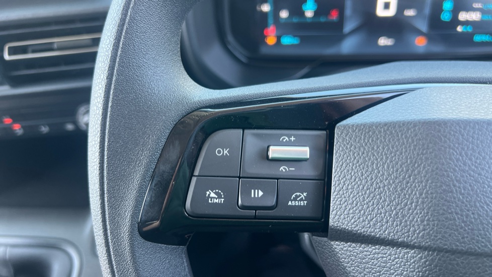 Citroen Berlingo Xl Diesel 1.5 D 100ps Van Driver - Image 25